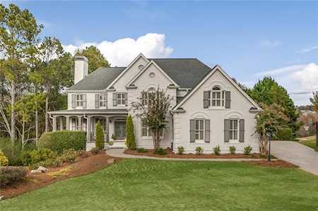 5010 Hickory Hills Dr Woodstock, GA 30188