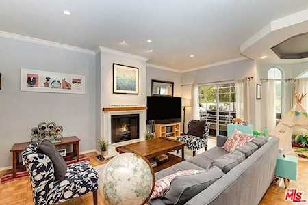 14960 Dickens Street #206 Sherman Oaks, CA 91403