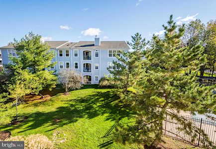 10 Hearthstone Ct #J Annapolis, MD 21403