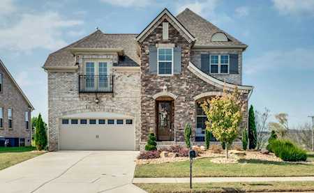 306 Old Stone Rd Goodlettsville, TN 37072