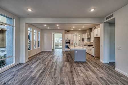 11280 Granite Ridge Dr #1033 Las Vegas, NV 89135