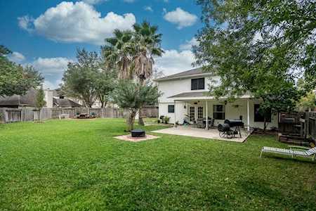19927 Black Cherry Bend Ct Cypress, TX 77433