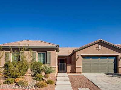 6936 Homing Pigeon Place North Las Vegas, NV 89084