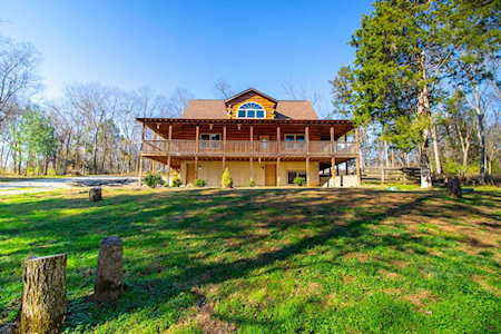 2565 Brashears Creek Rd Taylorsville, KY 40071