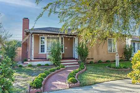2525 Pine Long Beach, CA 90806