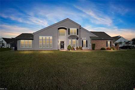 552 Strathmore Ln Chesapeake, VA 23322