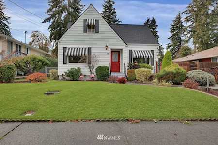 114 Summit Ave Fircrest, WA 98466