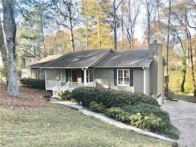 1675 Cedar Grove Dr Marietta, GA 30066