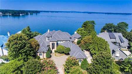 19125 Peninsula Point Dr Cornelius, NC 28031