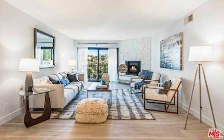 8145 Redlands Street #304 Playa Del Rey, CA 90293