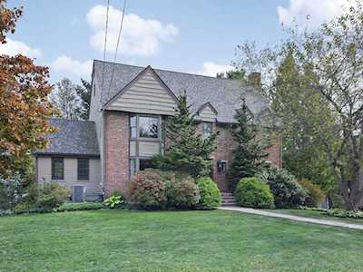 154 Harrington Road Waltham, MA 02452
