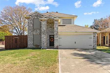 1304 Todd Drive Plano, TX 75023