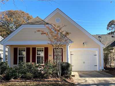 4914 Carson Glen Ln Acworth, GA 30101