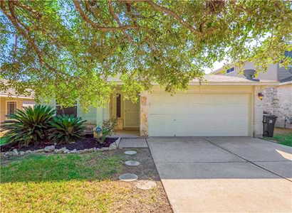 1307 Dillon Lake BND Leander, TX 78641