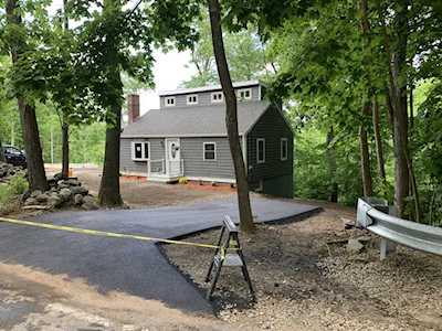 67 Forest St Middleton, MA 01949