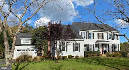 1337 Anglesey Dr Davidsonville, MD 21035