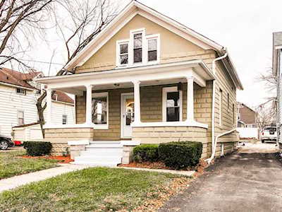 815 Oliver Ave Aurora, IL 60506