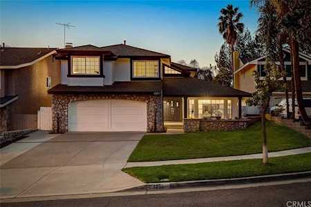 1251 N Lynwood Drive Anaheim Hills, CA 92807