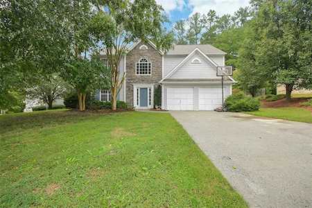 1630 Sparrow Wood Ln SW Marietta, GA 30008