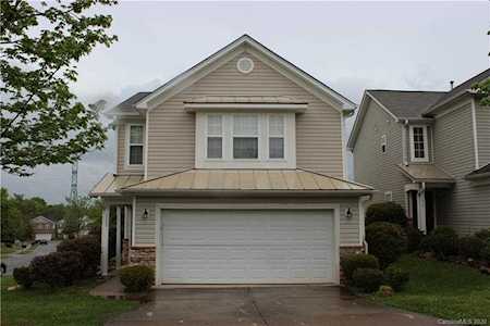 13703 Riding Hill Ave Charlotte, NC 28213