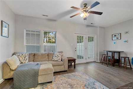 8052 Sapwood Ct Matthews, NC 28104