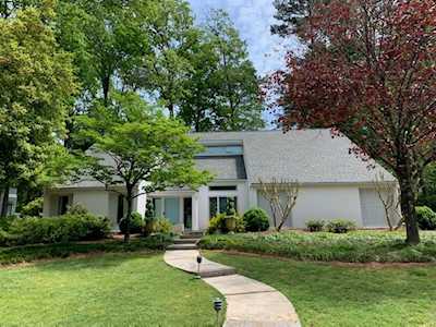 3383 W Paces Ferry Ct Atlanta, GA 30327