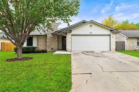 901 Forest Glen CV Round Rock, TX 78664