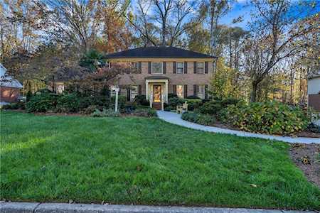 5734 Denton Circle Peachtree Corners, GA 30092