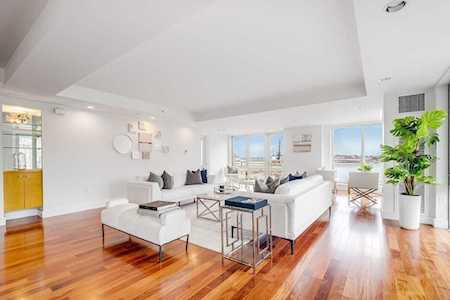 2 Battery Wharf #2410 Boston, MA 02109