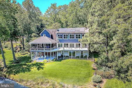 2648 Claibourne Rd Annapolis, MD 21403