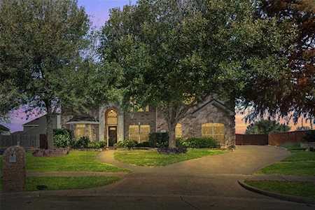 717 High Plains Drive Murphy, TX 75094