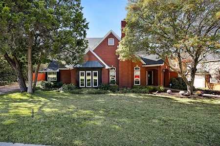815 Timber Ridge Drive Cedar Hill, TX 75104