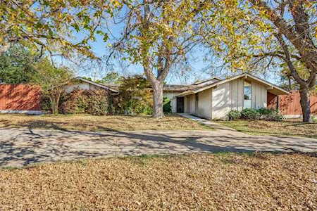 13720 Hillcrest Road Dallas, TX 75240