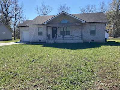151 Green Meadow Dr Smithville, TN 37166