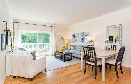 2105 Pennington Drive #2105 Walpole, MA 02081