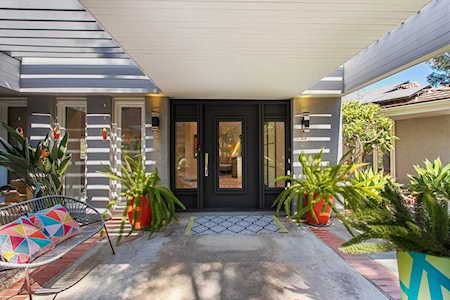 18070 Polvera Way San Diego, CA 92128