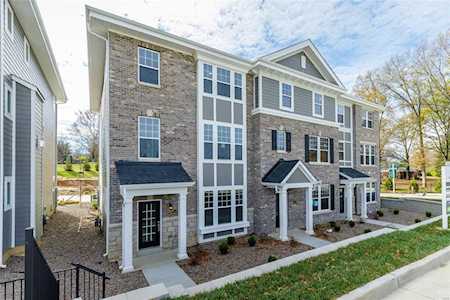 11209 Talamore Circle Frontenac, MO 63131