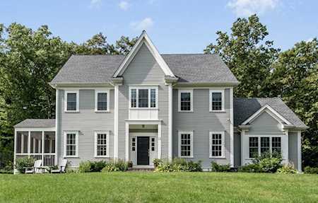 11 Old Stone Circle Bolton, MA 01740