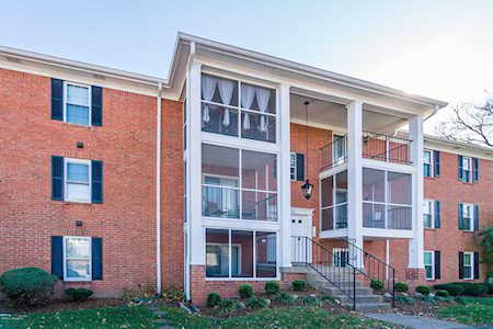 206 Donard Park Ave Louisville, KY 40218