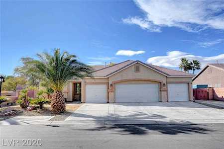 8505 Halleys Comet St Las Vegas, NV 89143