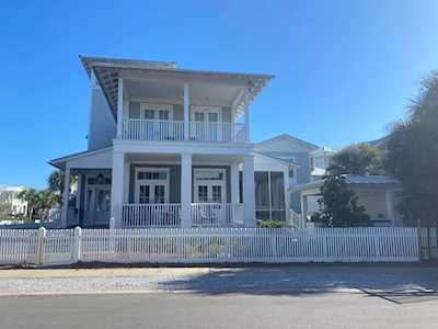 402 Lakefront Dr Panama City Beach, FL 32413