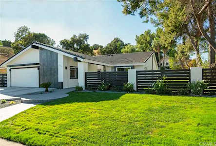 9419 Farralone Avenue Chatsworth, CA 91311