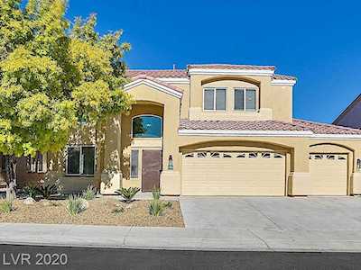 8004 Sky Ridge Rd Las Vegas, NV 89128