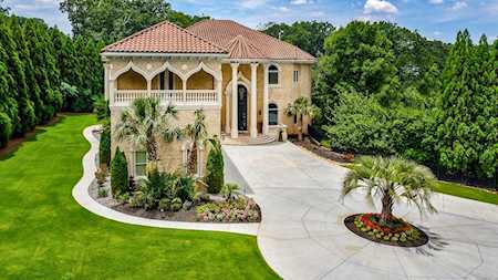 310 Heards Ferry Rd Sandy Springs, GA 30328