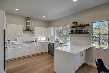 3811 Standfield CT Austin, TX 78732