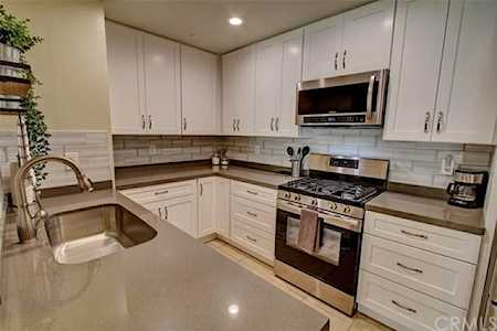 12640 Briarglen Loop #E Stanton, CA 90680