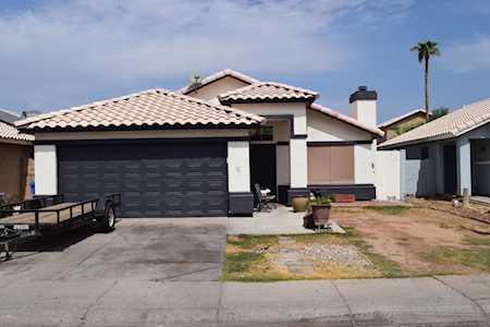 8742 W Granada Road Phoenix, AZ 85037