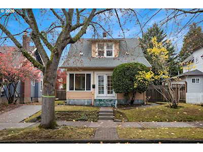712 W 24th St Vancouver, WA 98660