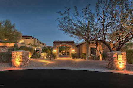 11765 E Dreyfus Avenue Scottsdale, AZ 85259