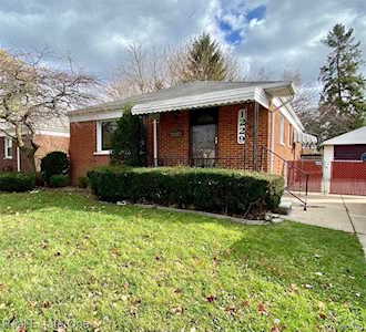 1229 Goddard St Wyandotte, MI 48192